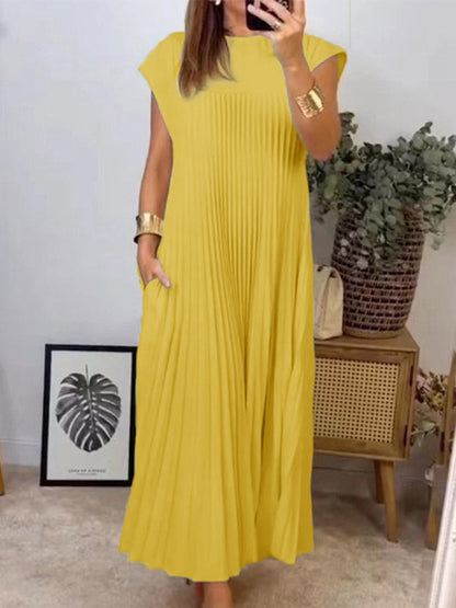 Round Neck Sleeveless Pleated Long Dress