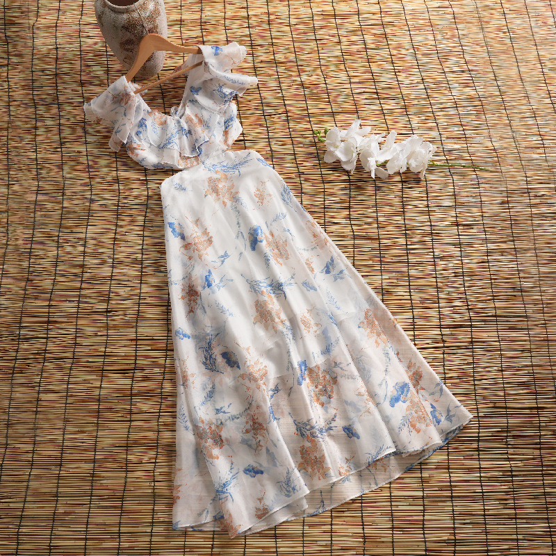 V-neck Ruffle Sleeves Backless Printed Dress