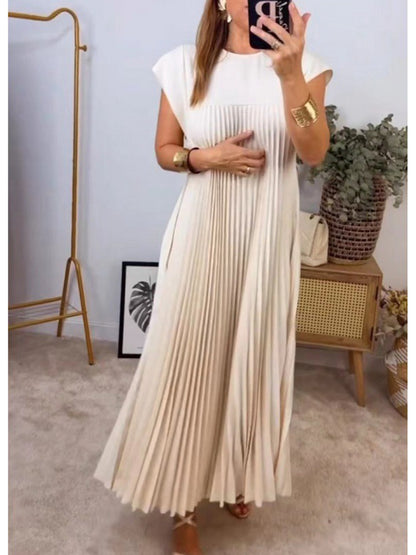 Round Neck Sleeveless Pleated Long Dress