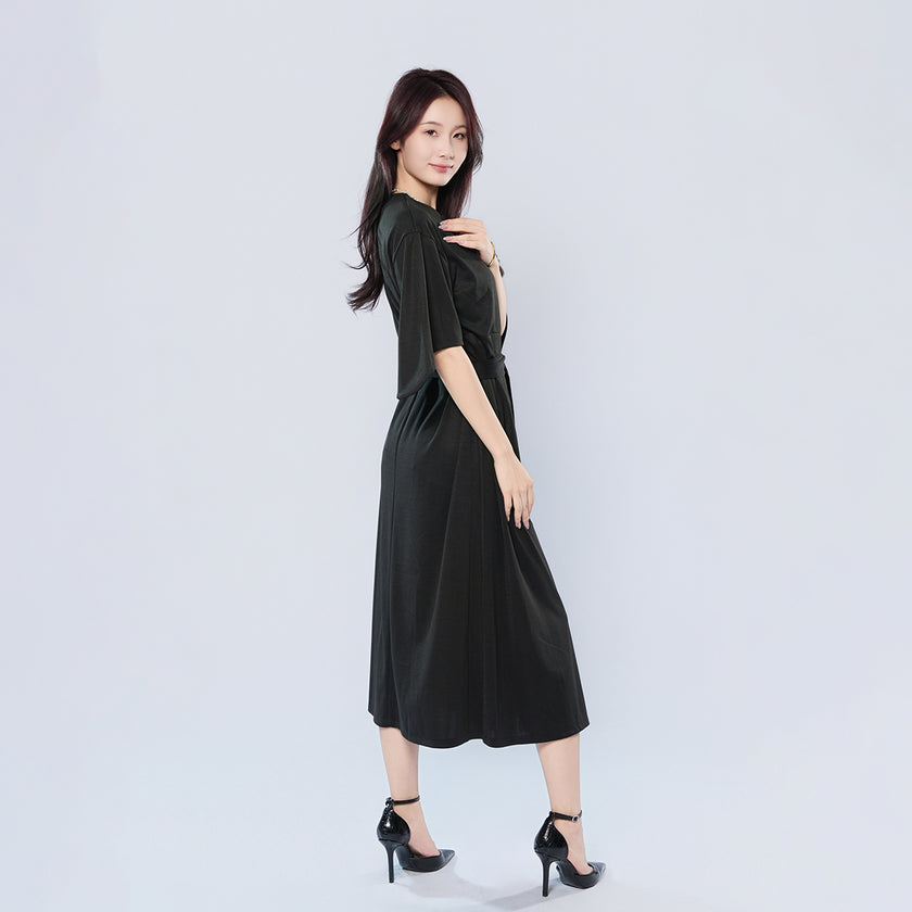 Elegant Solid Color Bat Sleeve Dress