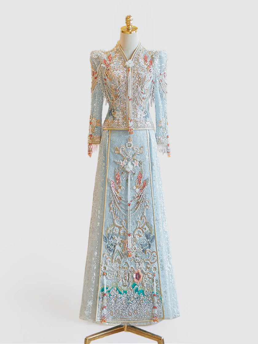 Blue_Chinese_Wedding_Dress_Xiuhe_Gorgeous_Embroidered_Suit_11