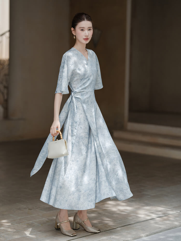 Cross_Collar_Tie_Waist-cinching_Jacquard_Flowy_Maxi_Dress_2