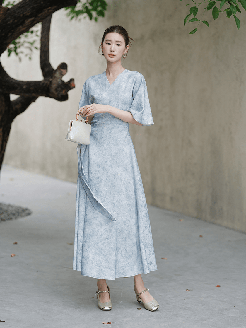 Cross_Collar_Tie_Waist-cinching_Jacquard_Flowy_Maxi_Dress_3