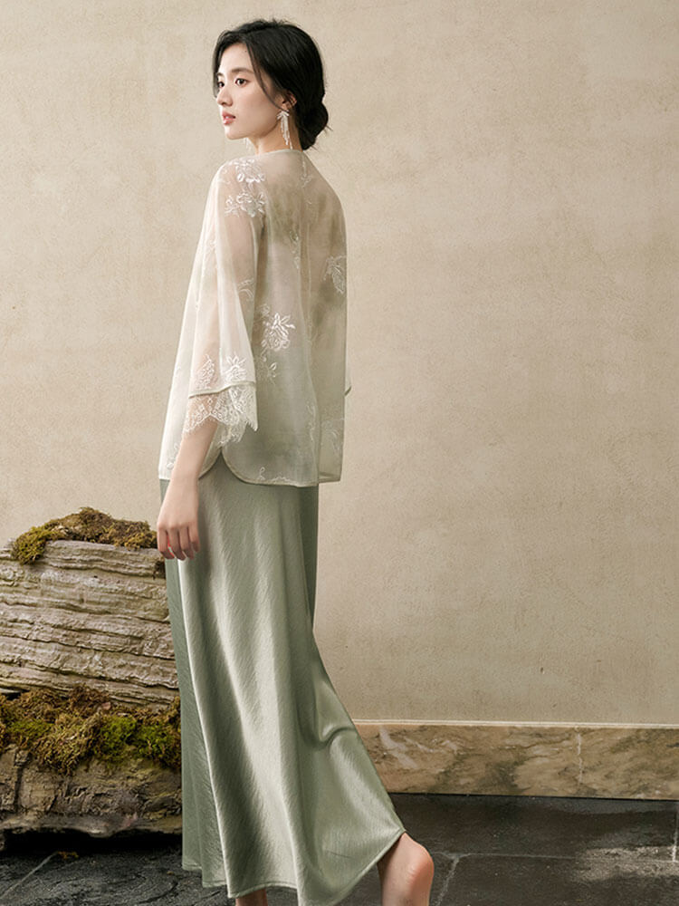 Embroidered_Slanted_Collar_Lace-up_Tulle_Top_4