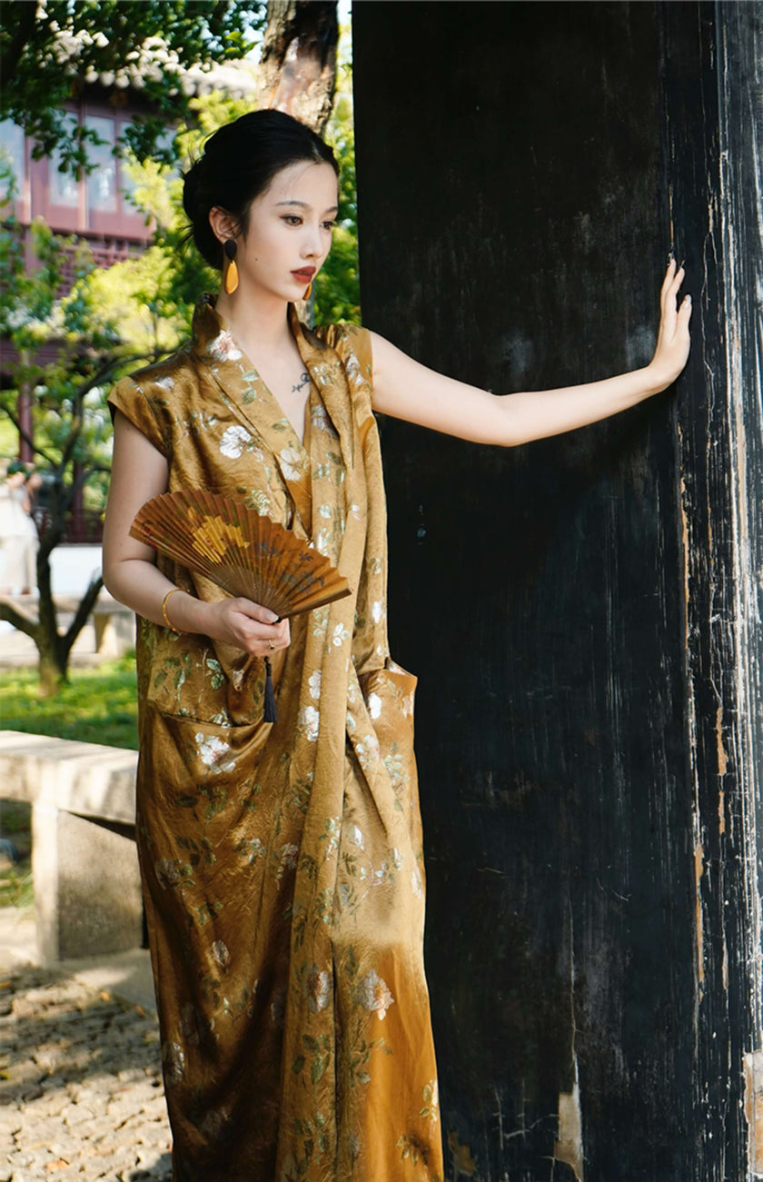 Gilded_Flower_Belt_Floral_Midi_Dress_2