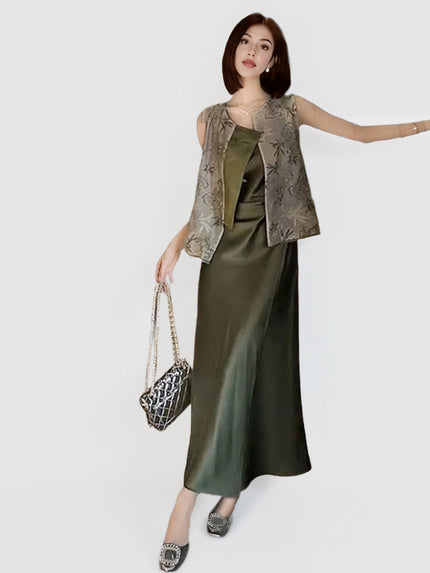 Green_Vest_A-line_Suspender_Dress_Set_20