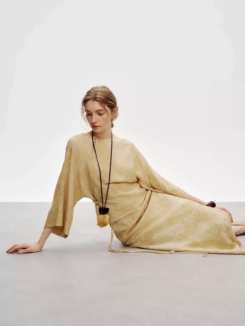 Ink-dyed_Three-quarter_Sleeve_Ramie_Top_and_Split_Skirt_Set_4