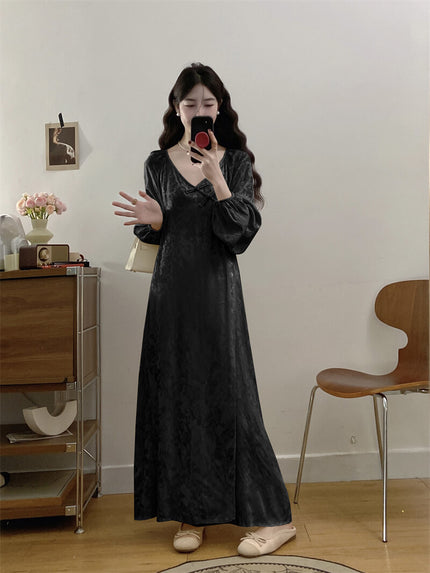 Satin_Frog_Closure_Button_High_Split_Dress_7