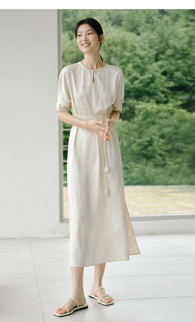 Side_Split_Elegant_Floral_Dress_with_Belt_1