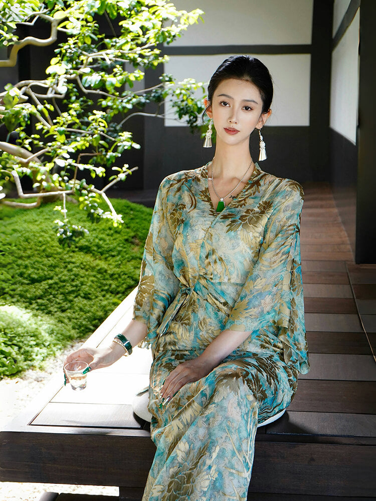 Silk_Burn-out_Pleated_Lace_Up_Maxi_Dress_4