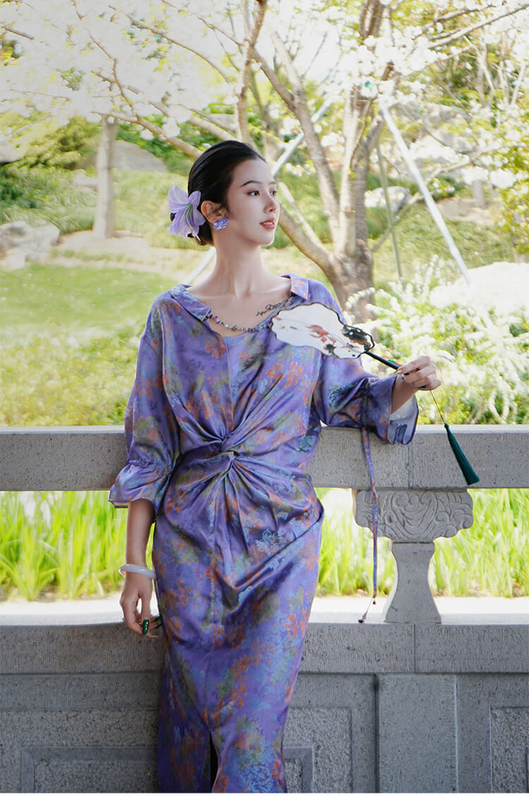 Silk_Embroidered_Twist_Waist-cinching_Maxi_Dress_7