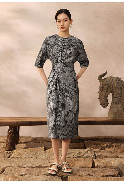 Twist_Tie_Floral_Printed_Midi_Dress_with_Pockets_6