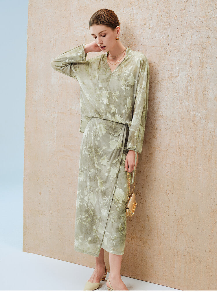 Velvet_Printed_Top_Camisole_and_Elastic_Waist_Skirt_Three-piece_Set_2