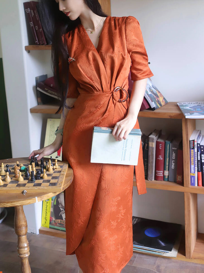 Vintage_Embossed_Jacquard_V-Neck_Lace-Up_Dress_1