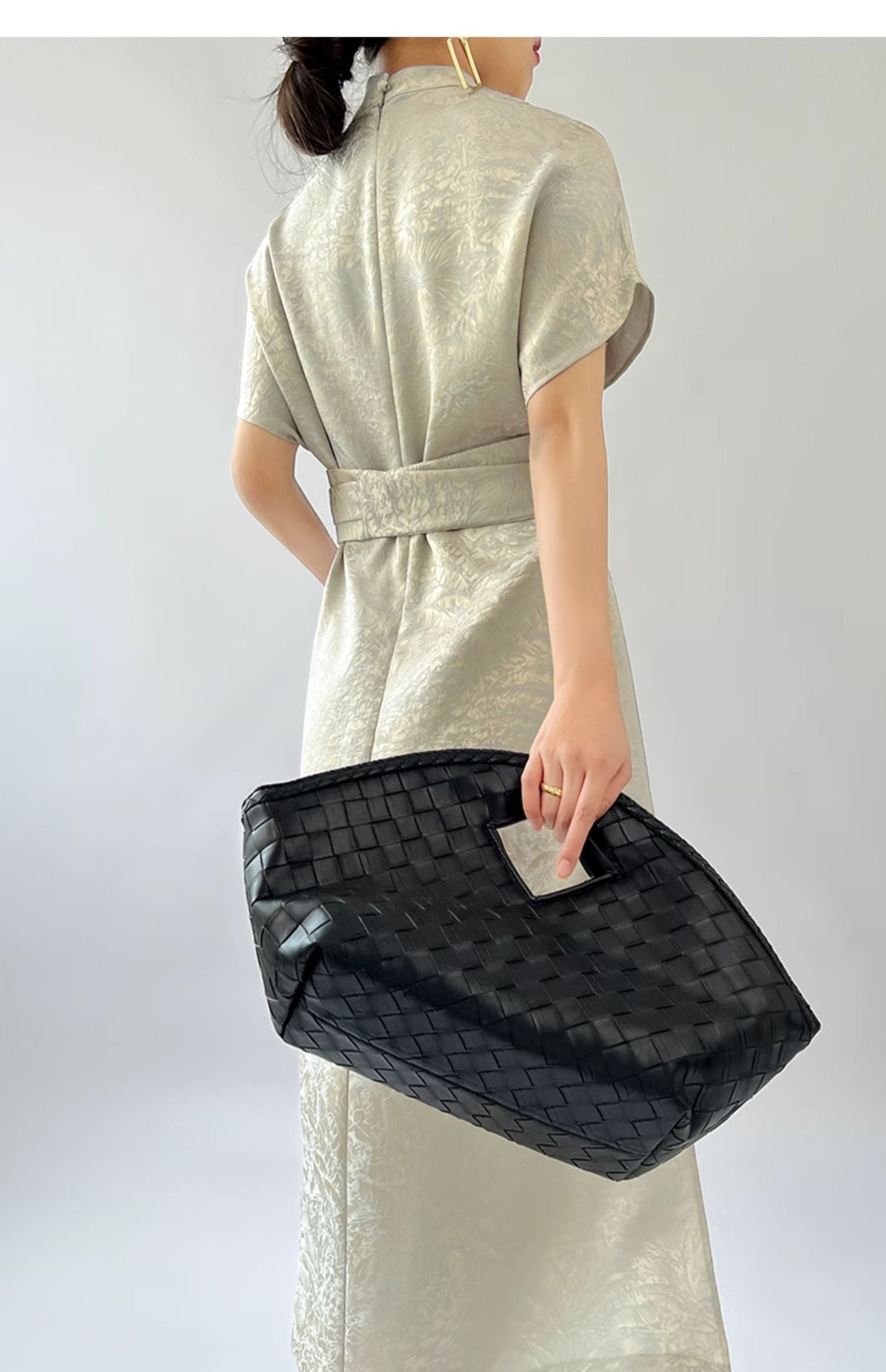 Waist-cinching Belt Textured Dark Pattern A-line Dress 3