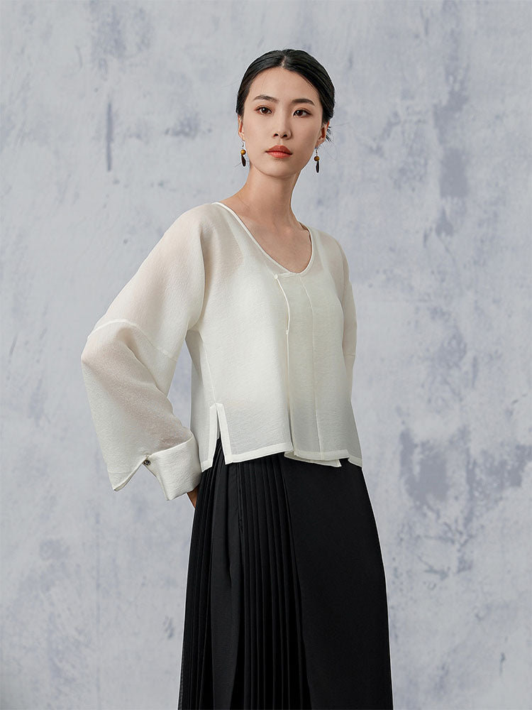 [YanBoHeYing] Solid Color Round Neck Side Slit Top