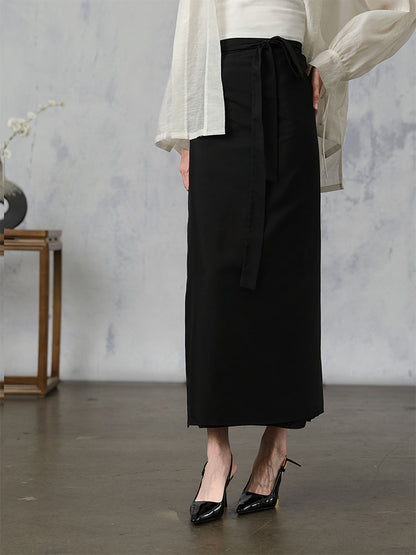 [YingJing] Solid Color Minimalist Swirled Skirt