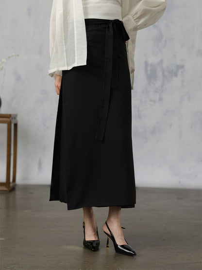 [YingJing] Solid Color Minimalist Swirled Skirt